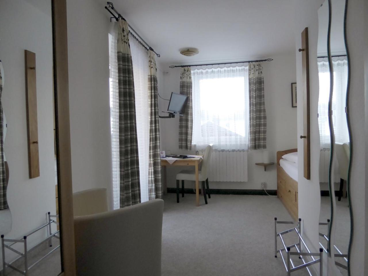 Hotel Garni Post Grainau Exteriör bild